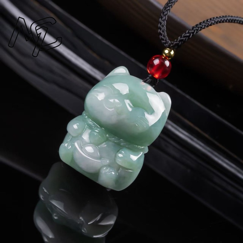 Natural Emerald Jade Lucky Cat - đánh giá và giá Women Fashion Designers