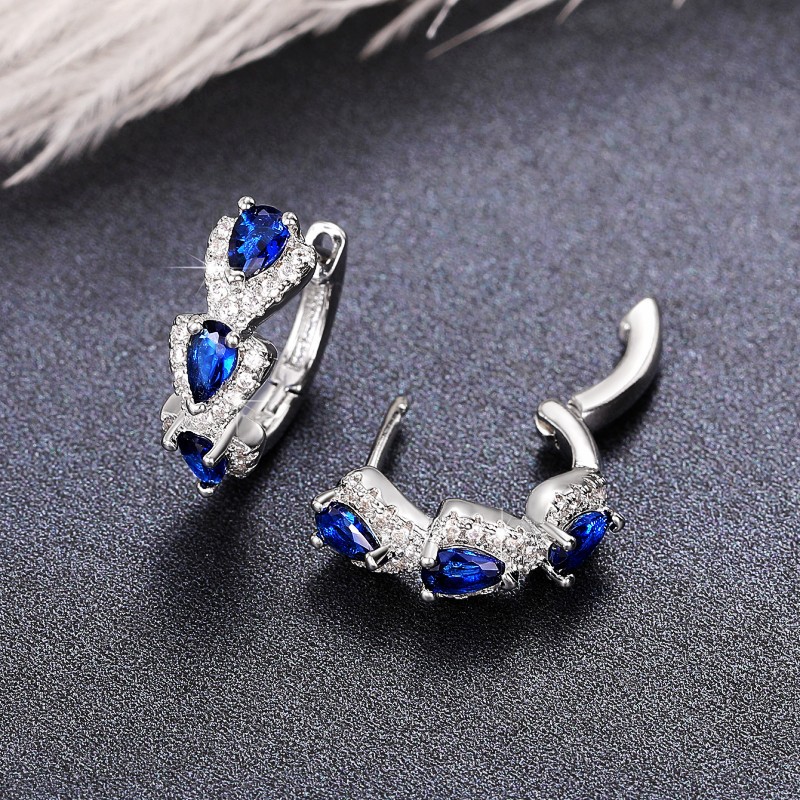 New Klein Blue Zircon Hoop Ear - đánh giá và giá Women'S Fashion Magazine