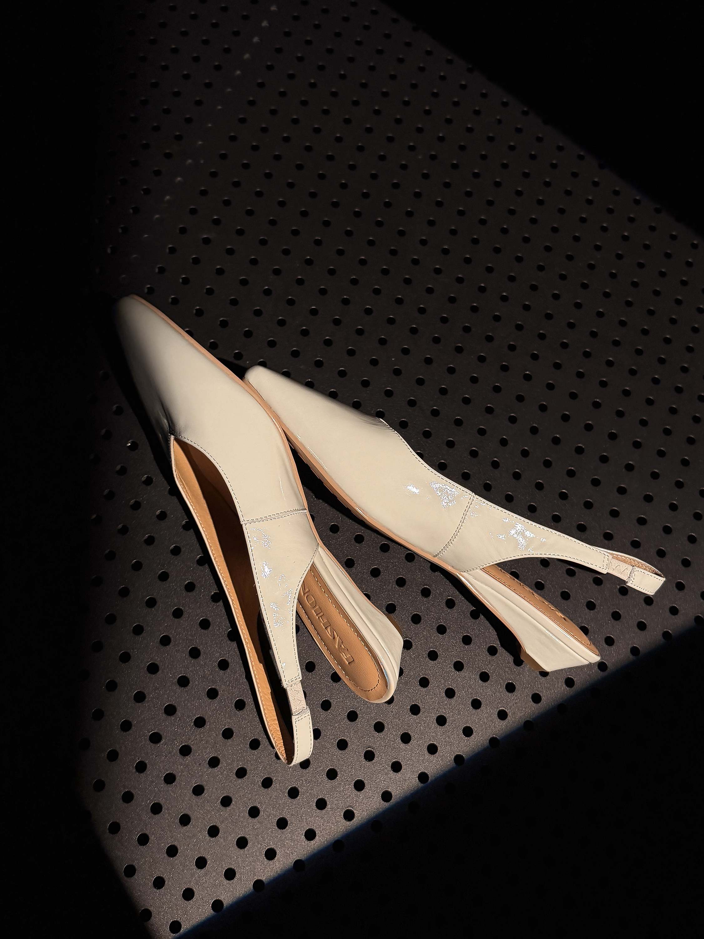 Lenkisen 2026cow Leather Sling - đánh giá và giá Women'S Fashion Brand Shoes